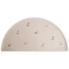 Mushie Tischset Silikon, Cherries -Babynahrung mushie tischset silikon cherries a399010
